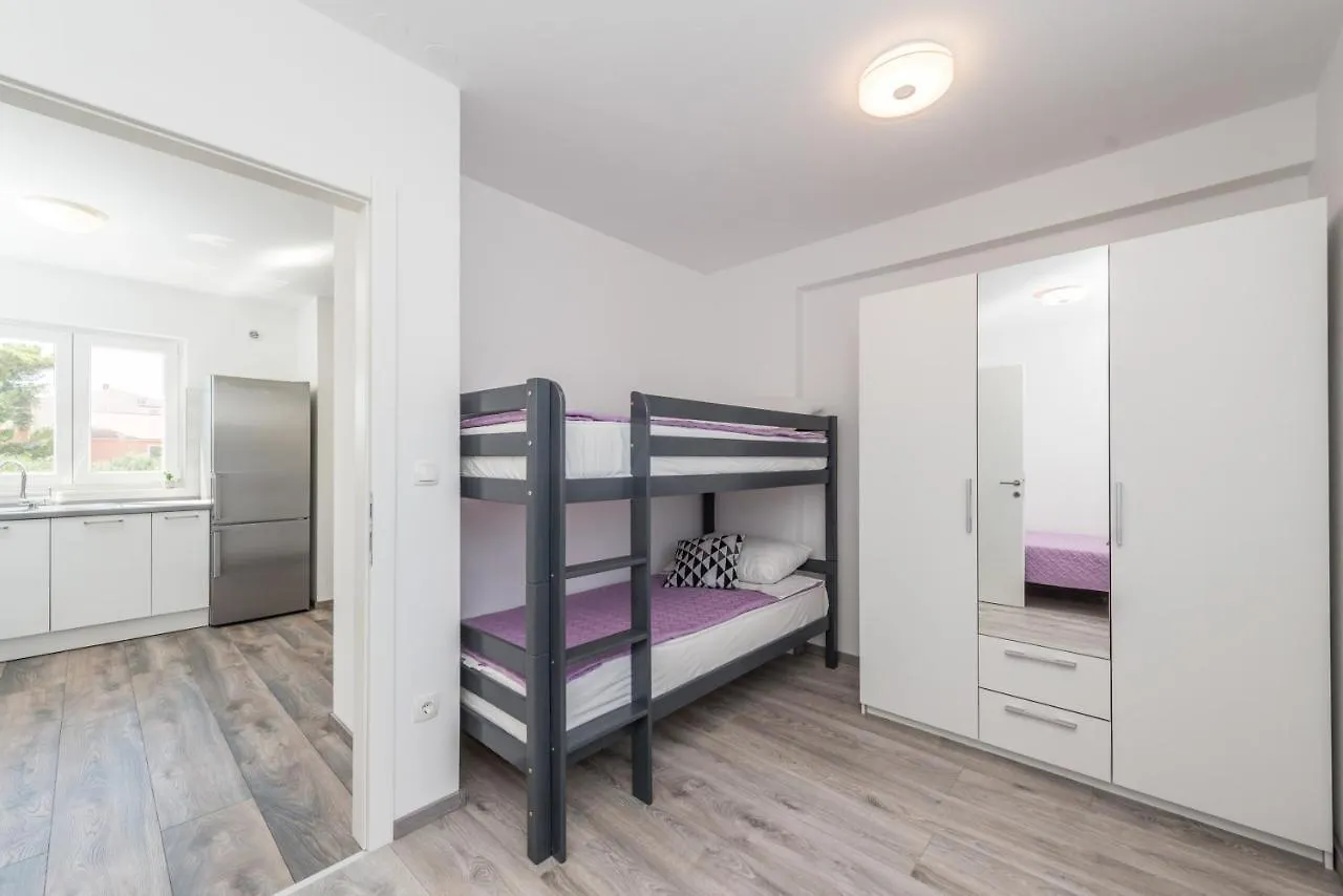 Apartments Janice Pakoštane 0*,  Hırvatistan